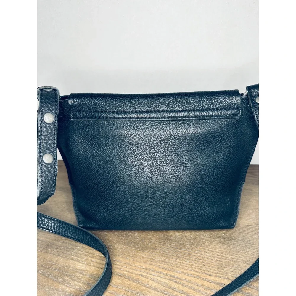 Ecco crossbody bag